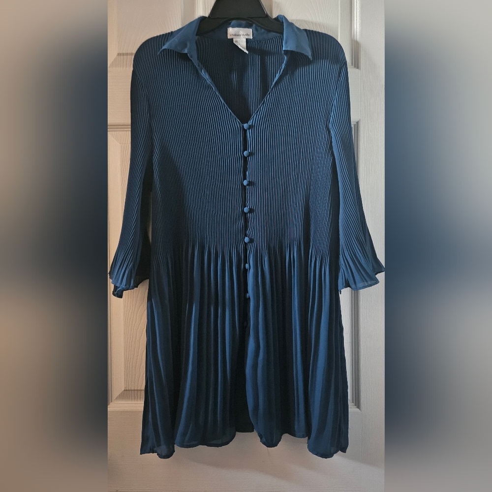 Chelsea Studio Accordion Style Blouse